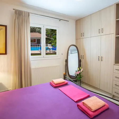 Apartament Dimitris & Frínion