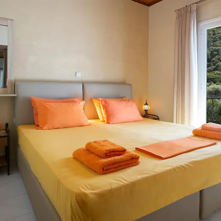 Dimitris & Apartament Frínion