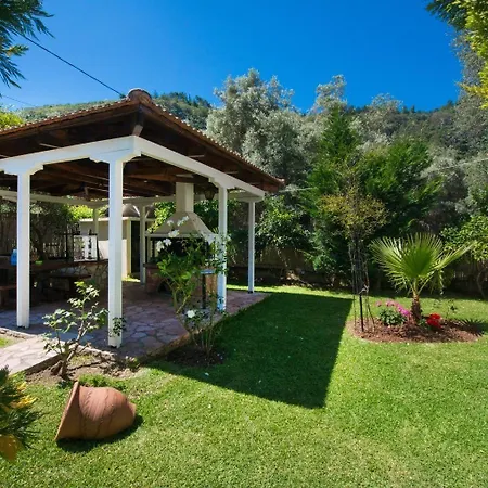 Apartament Dimitris & *