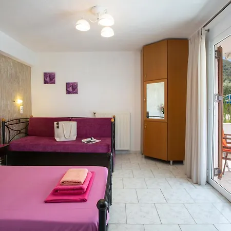 Dimitris & * Frinion